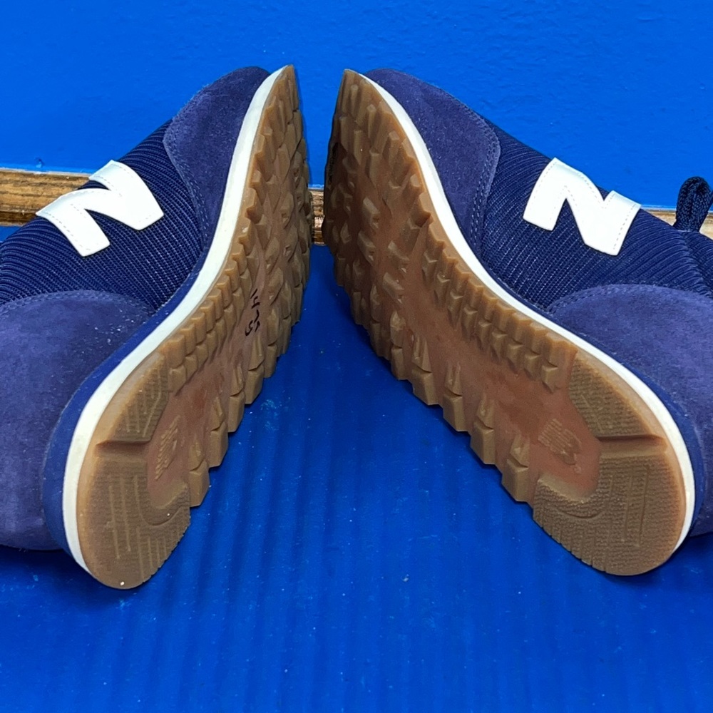 New Balance Mens 501 ML501CVC Blue Running Shoes Sneakers Size 10.5 Gum - Picture 7 of 8